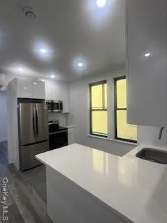 $2,950 | 30-32 33rd Street | Astoria