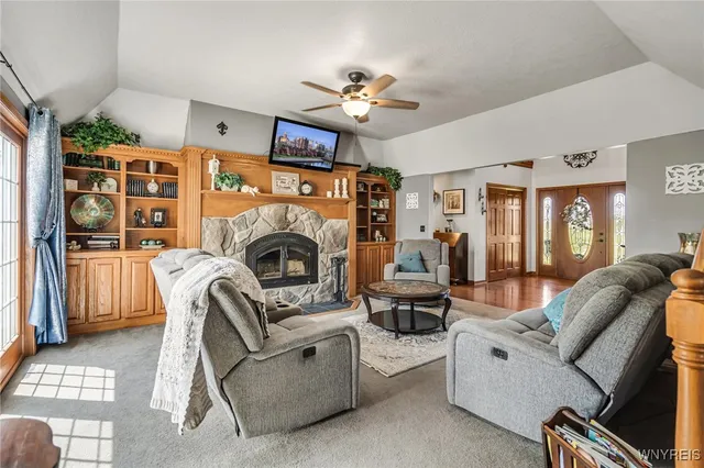 $705,000 | 13373 Day Road, Holland, NY 14080