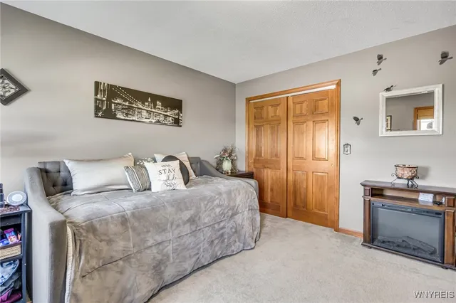 $705,000 | 13373 Day Road, Holland, NY 14080