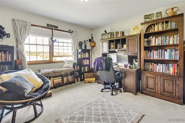 $705,000 | 13373 Day Road, Holland, NY 14080