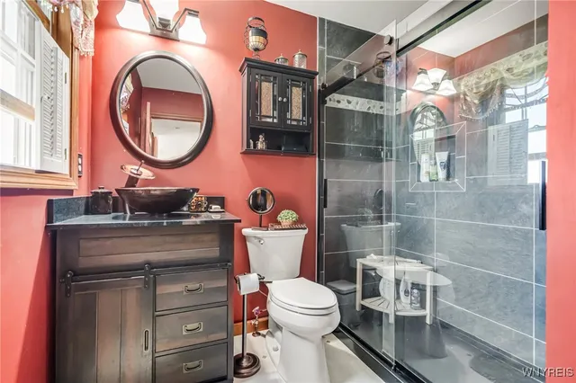 $705,000 | 13373 Day Road, Holland, NY 14080