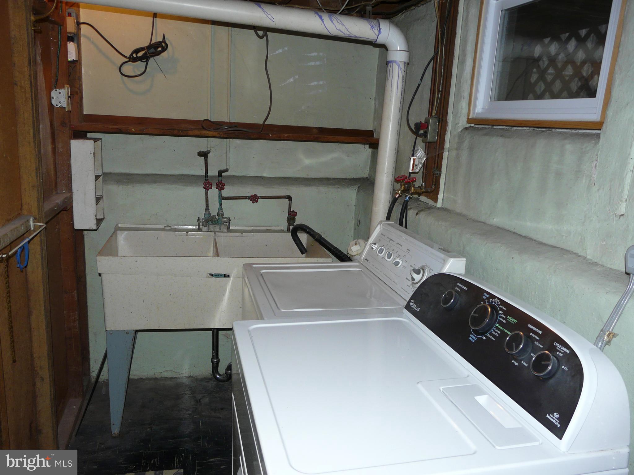 5911 Meadow Road Baltimore, MD 21206 - Photo 35 of 49 Laundry Room