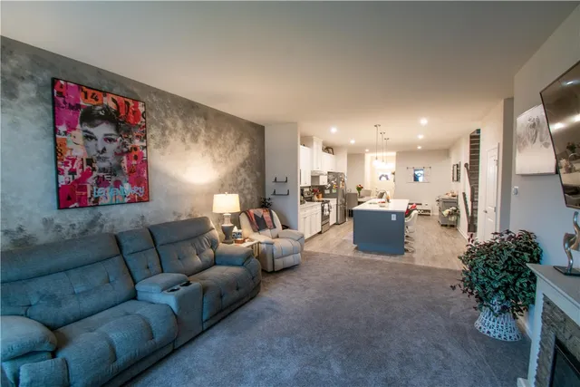 $399,900 | 57 Oneida Road, Canandaigua City, NY 14424