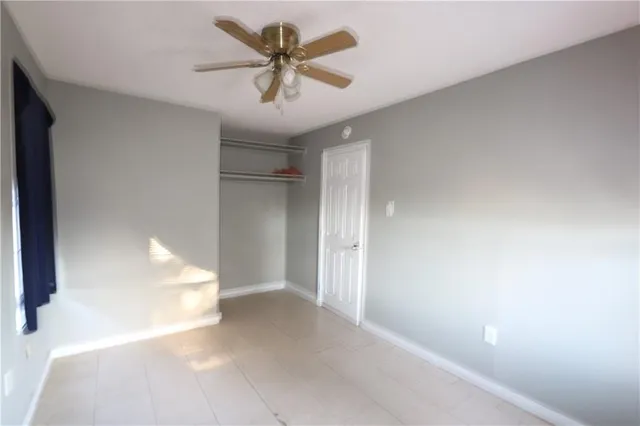 $98,800 | 2008 Estalote Avenue, Harvey, LA 70058