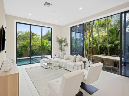 $1,895,000 | 1401 Northeast 16th Avenue, Fort Lauderdale, FL 33304