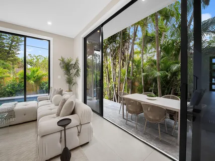 $1,895,000 | 1401 Northeast 16th Avenue, Fort Lauderdale, FL 33304