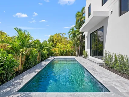 $1,895,000 | 1401 Northeast 16th Avenue, Fort Lauderdale, FL 33304
