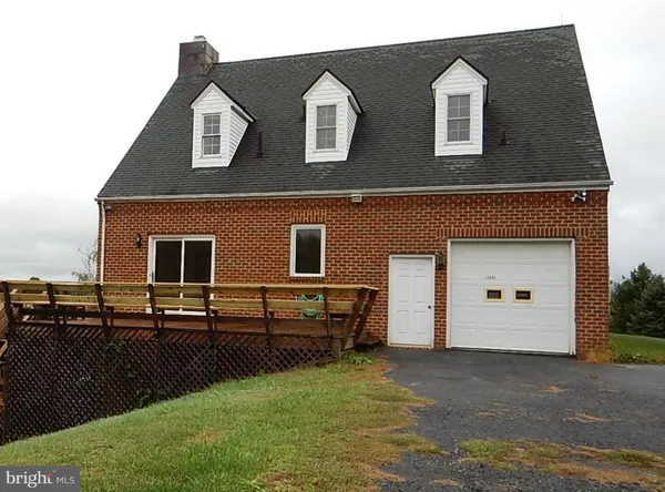$3,900 | 13886 Berlin Turnpike, Unit A, Lovettsville, VA 20180