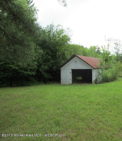 348 Cheek Phil Campbell, AL 35581 - Photo 7 of 11 Gallery Image 7