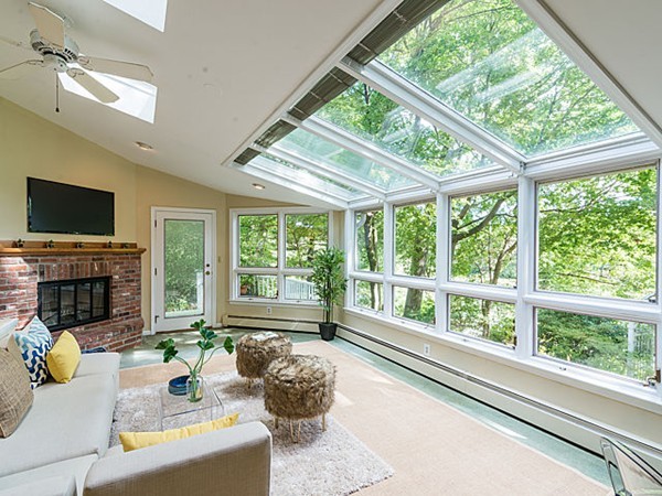 47 Kingswood Road Newton, MA 02466 - Photo 10 of 30
