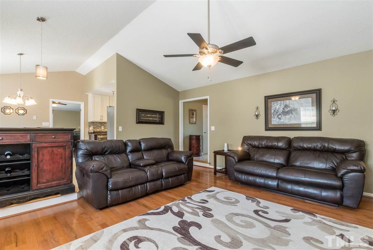 3628 Ballot Road Clayton, NC 27520 - Photo 7 of 26 Gallery Image 7