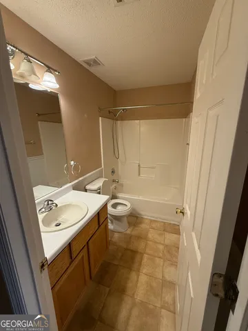 $1,600 | 109 Green Meadow Drive, Warner Robins, GA 31088