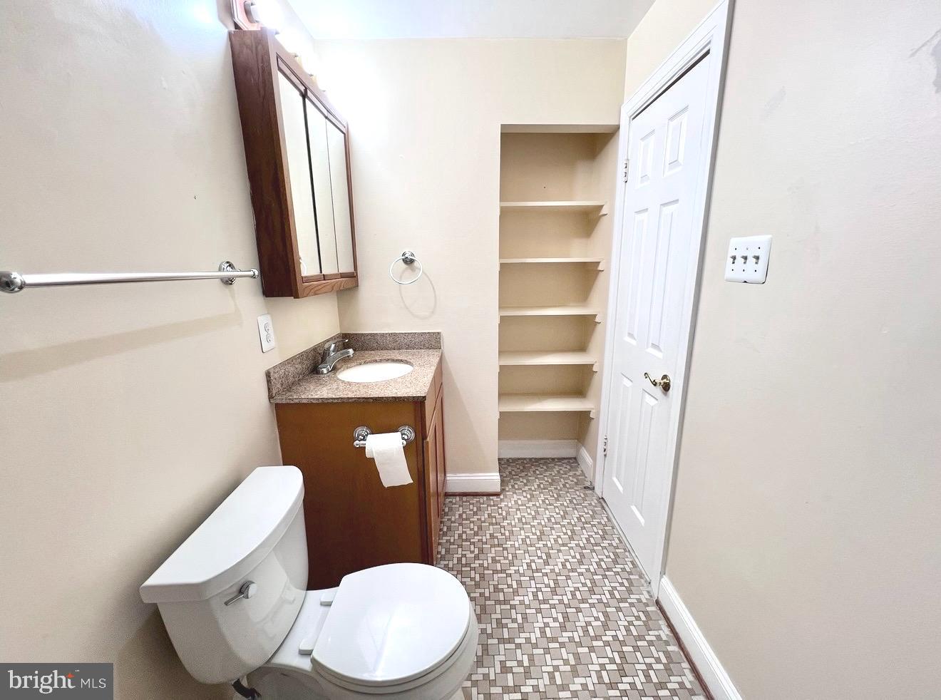 8312 Tobin Road, Unit 31 Annandale, VA 22003 - Photo 20 of 36 Gallery Image 20