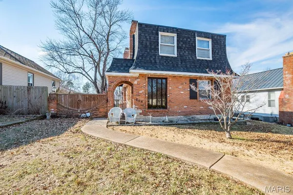 $255,000 | 209 Virginia Avenue, Crystal City, MO 63019