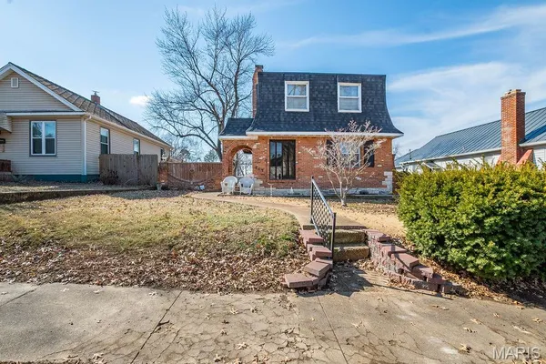 $255,000 | 209 Virginia Avenue, Crystal City, MO 63019