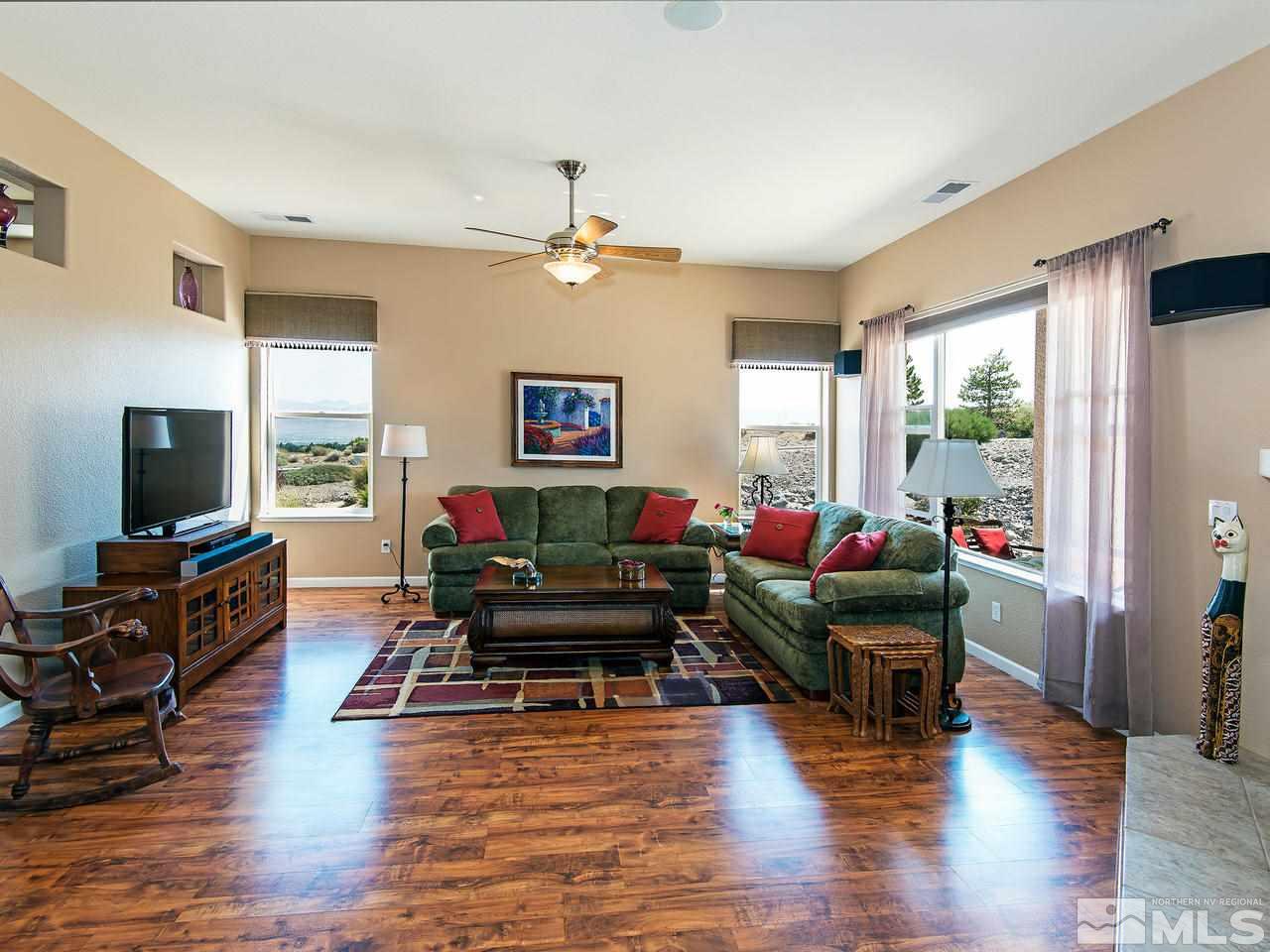 560 Dancing Cloud Court Reno, NV 89511 - Photo 8 of 25 Photo 8