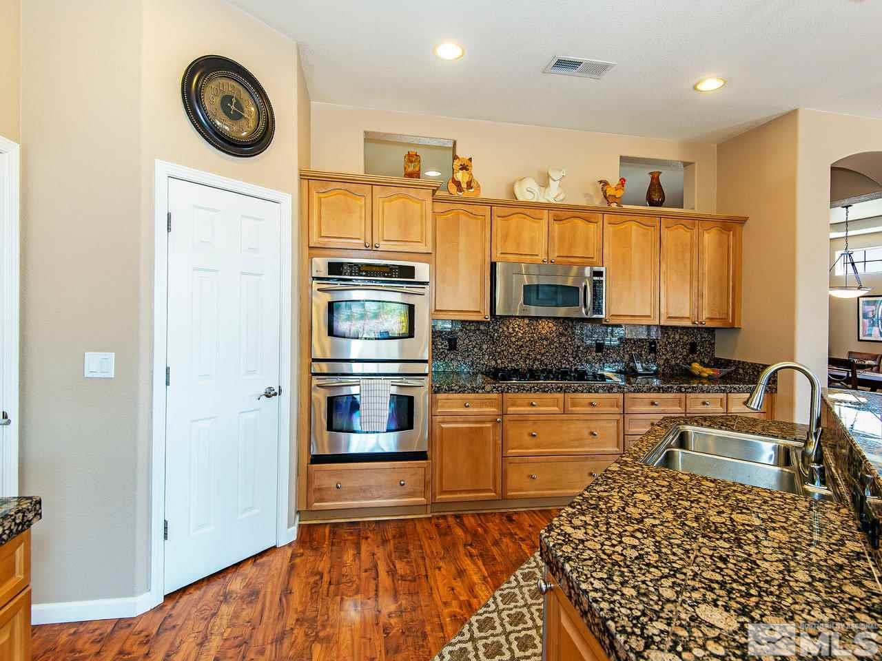 560 Dancing Cloud Court Reno, NV 89511 - Photo 10 of 25 Photo 10