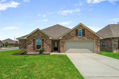 $207,000 | 1903 Calvin Court, Lake Charles, LA 70607
