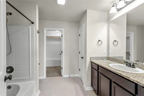 $207,000 | 1903 Calvin Court, Lake Charles, LA 70607