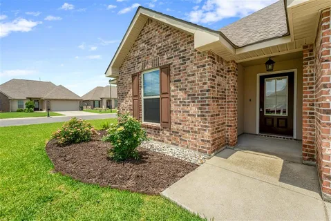$207,000 | 1903 Calvin Court, Lake Charles, LA 70607