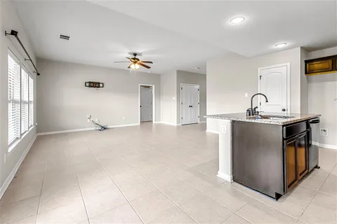 $207,000 | 1903 Calvin Court, Lake Charles, LA 70607