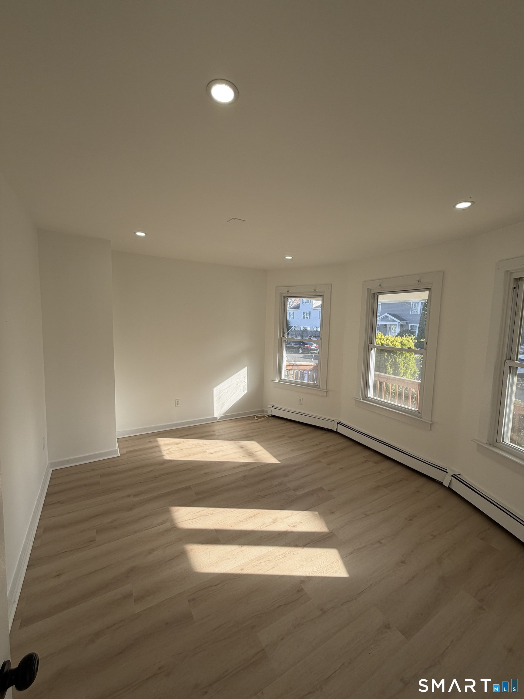 142 Cowles Street Bridgeport, CT 06607 - Photo 6 of 12