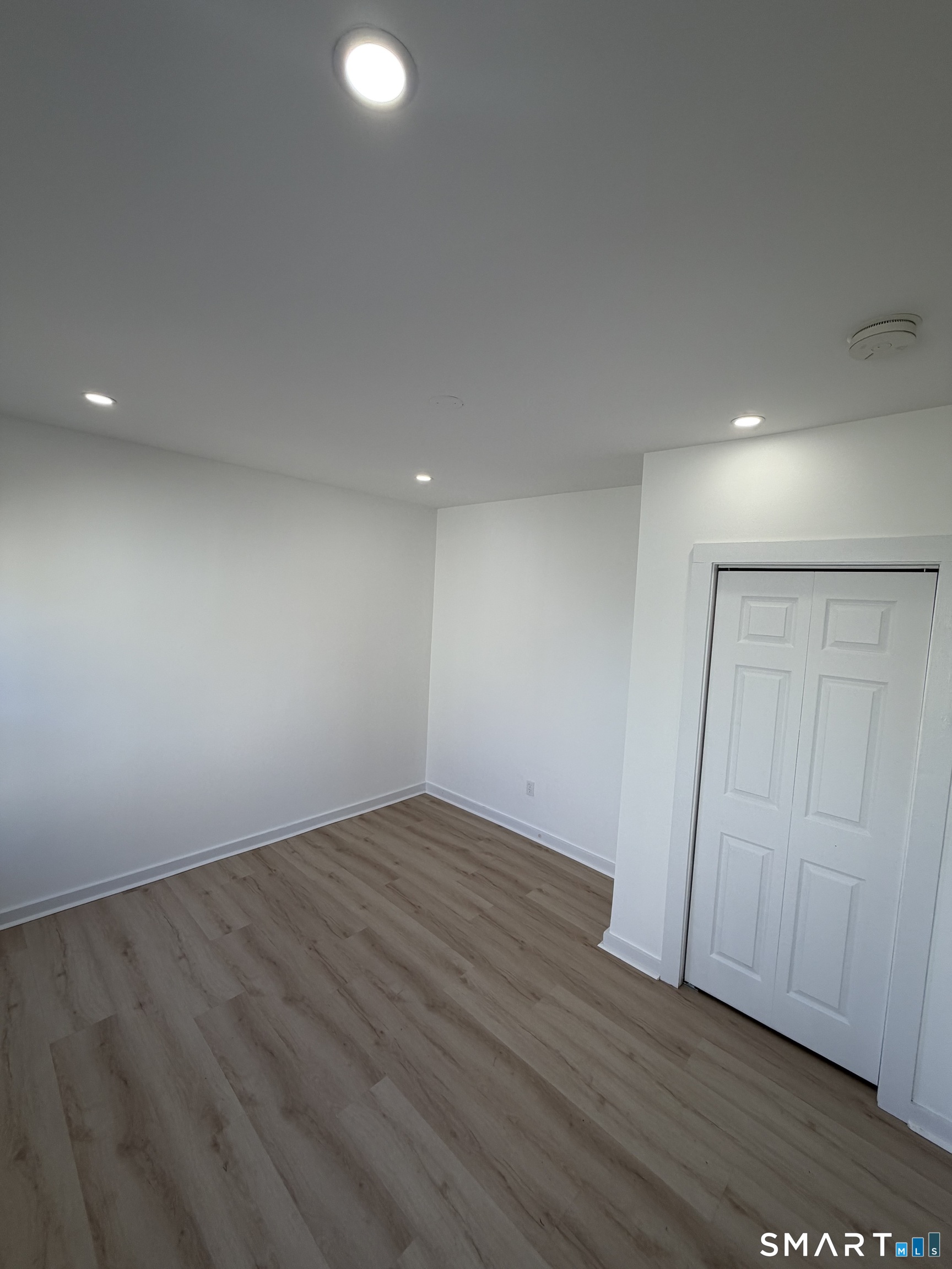 142 Cowles Street Bridgeport, CT 06607 - Photo 8 of 12