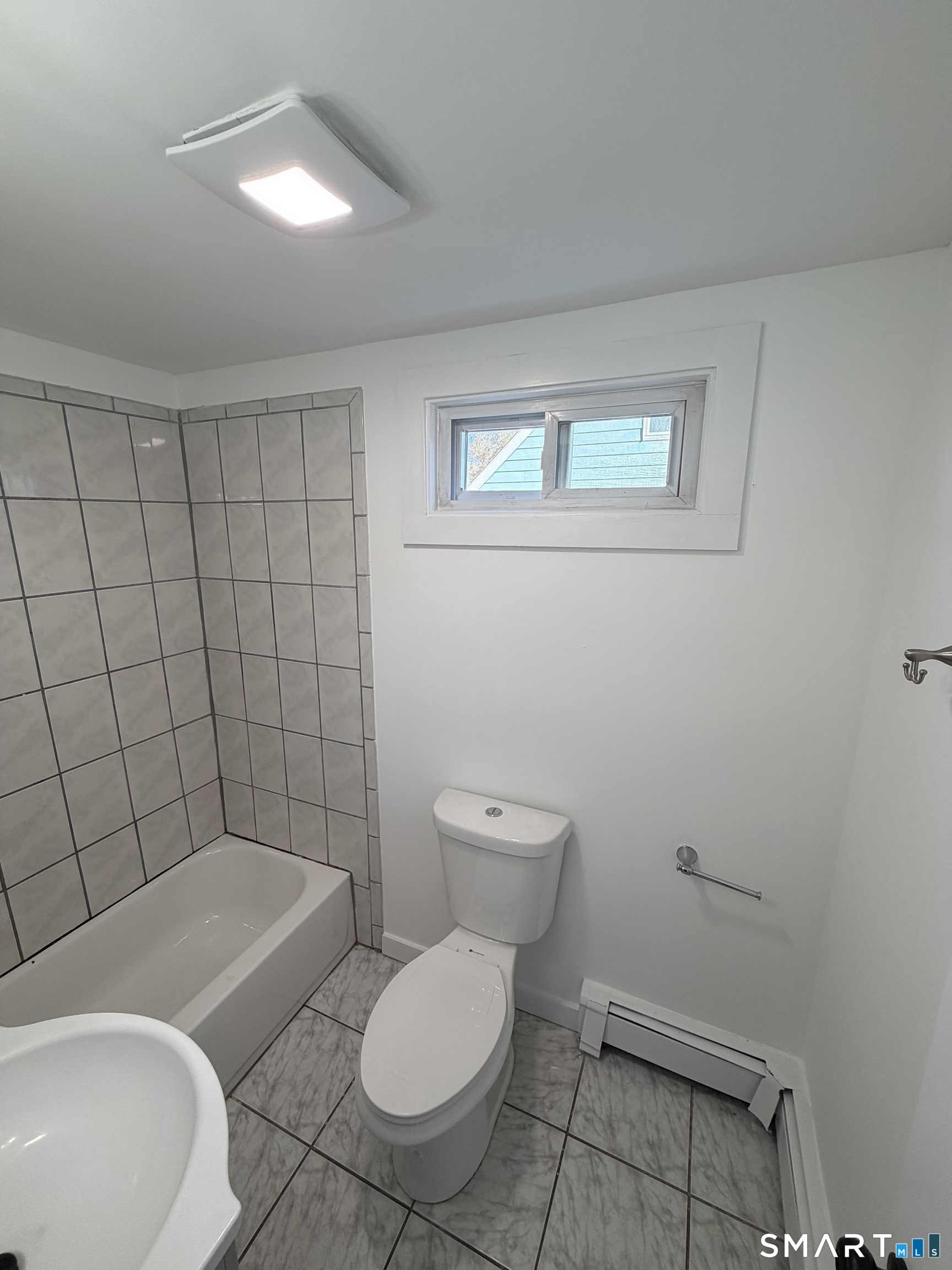 142 Cowles Street Bridgeport, CT 06607 - Photo 9 of 12