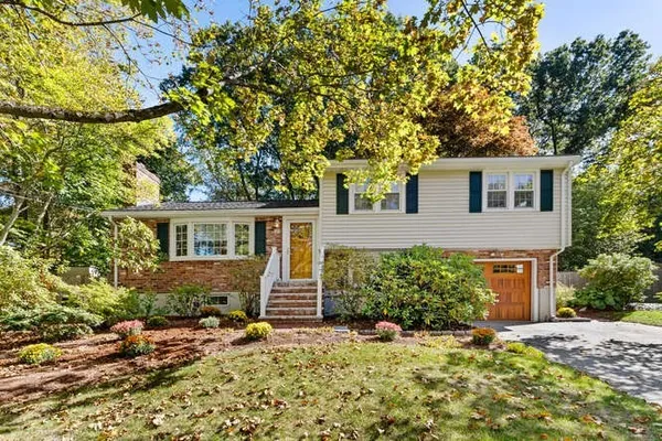 $999,900 | 22 Marrett Road, Burlington, MA 01803