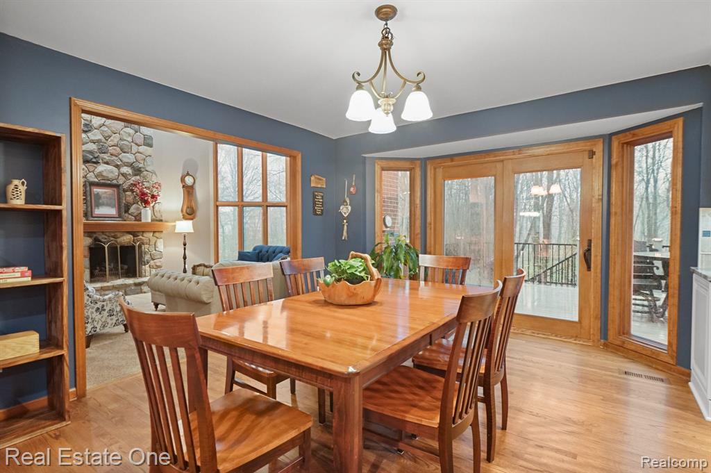 3746 Merriweather Lane Rochester Hills, MI 48306 - Photo 23 of 44 Gallery Image 23