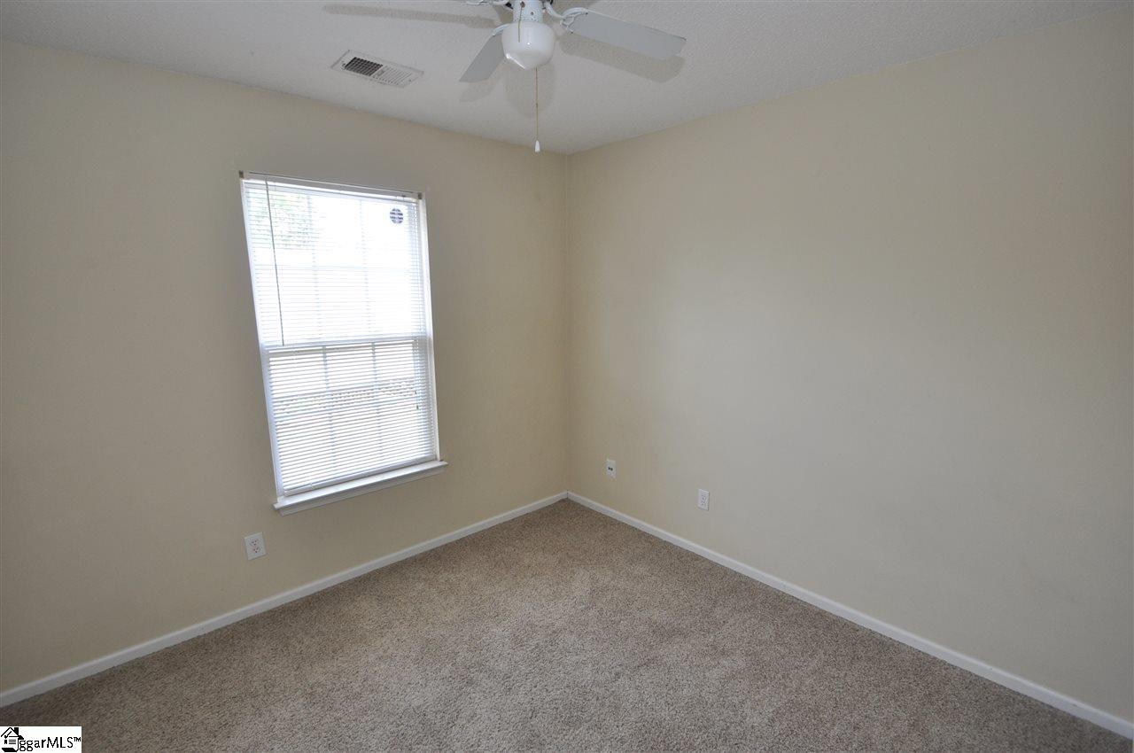2002 Small Meadows Court Fountain Inn, SC 29644 - Photo 19 of 25 Gallery Image 19