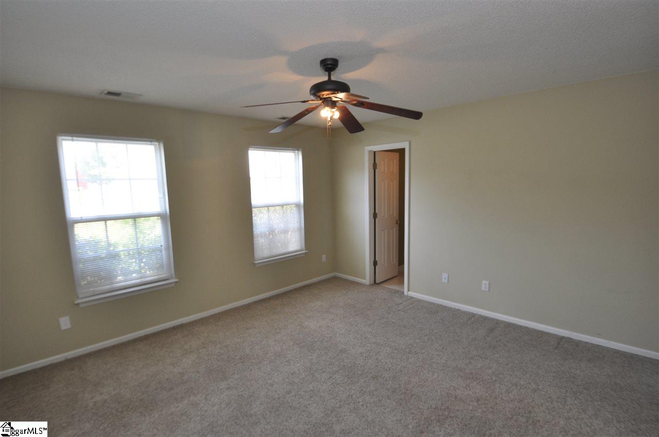 2002 Small Meadows Court Fountain Inn, SC 29644 - Photo 21 of 25 Gallery Image 21