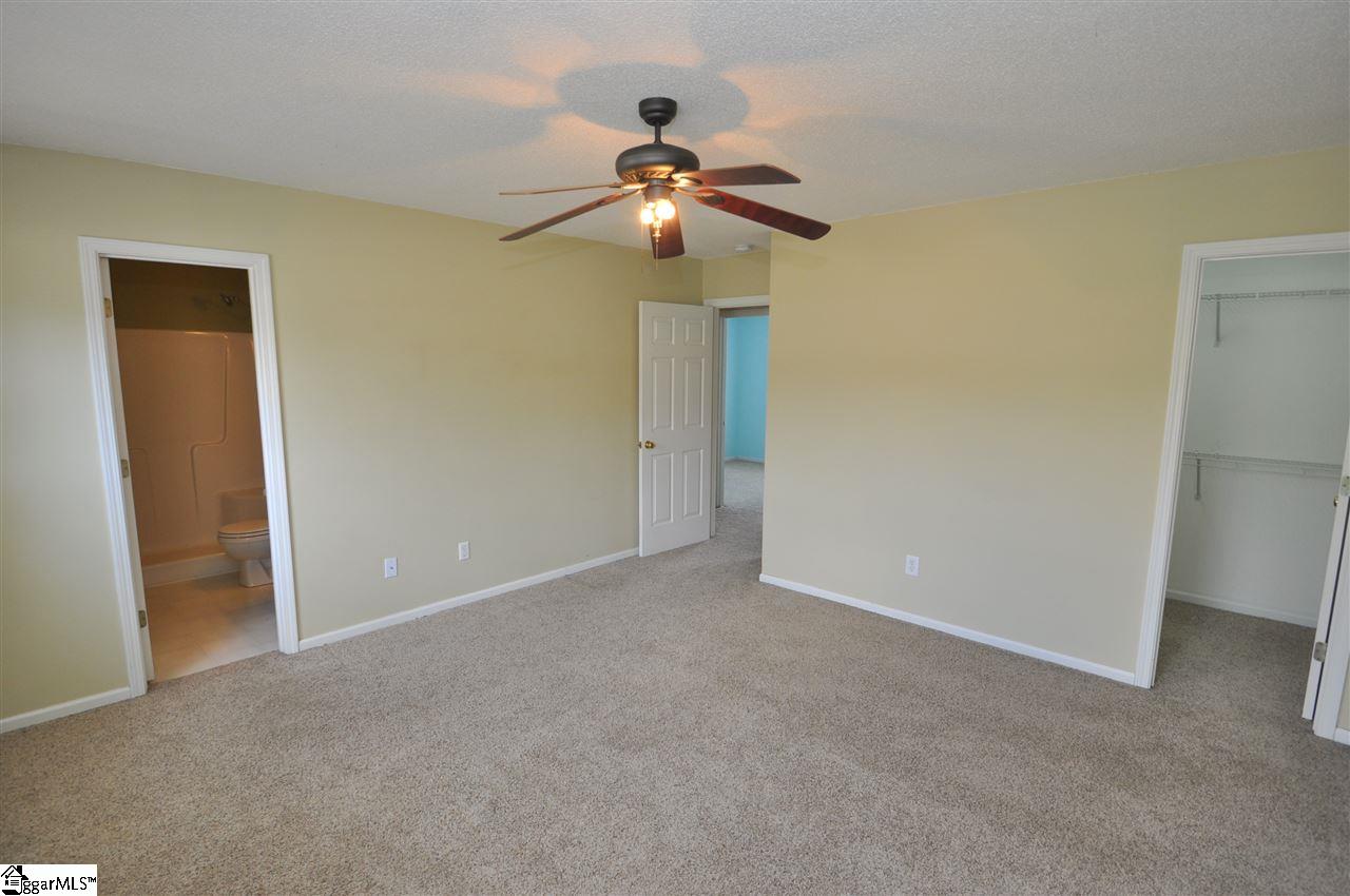 2002 Small Meadows Court Fountain Inn, SC 29644 - Photo 22 of 25 Gallery Image 22