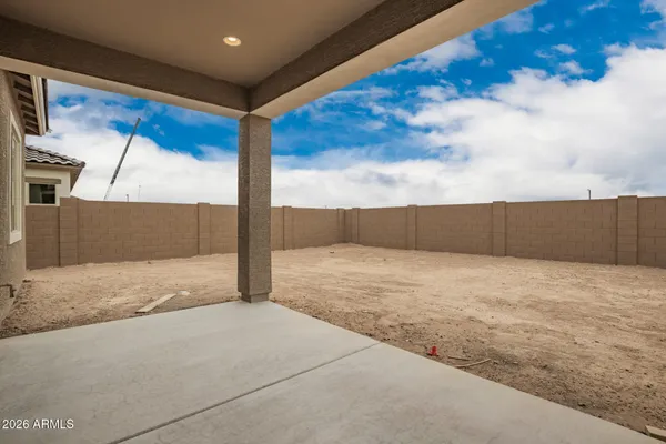 a view of a garage