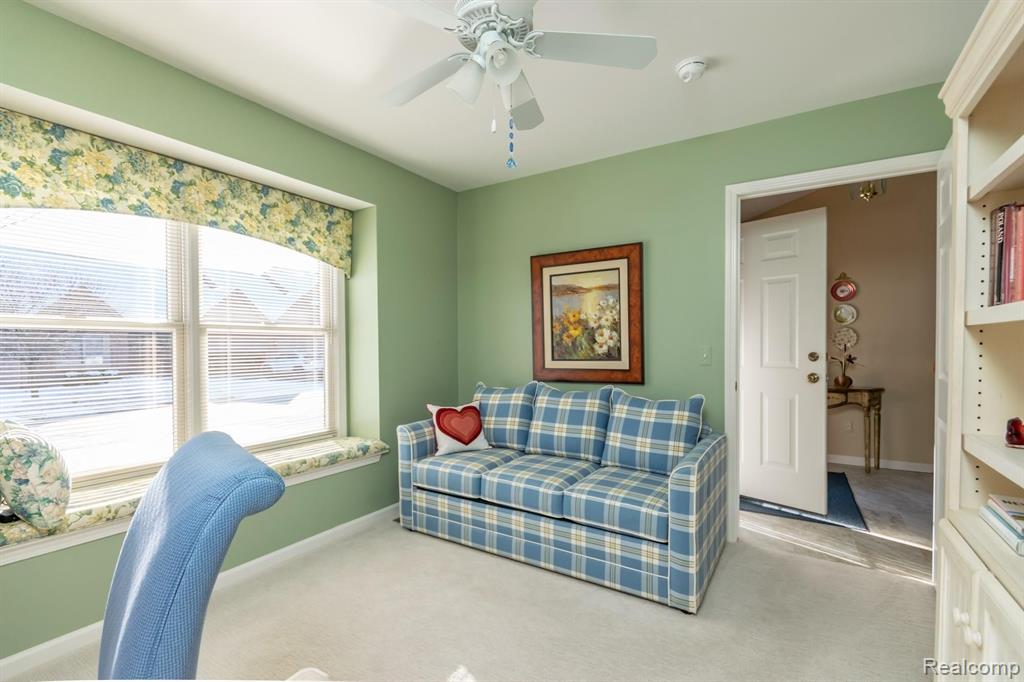 22460 Timber Ridge Court Woodhaven, MI 48183 - Photo 18 of 26