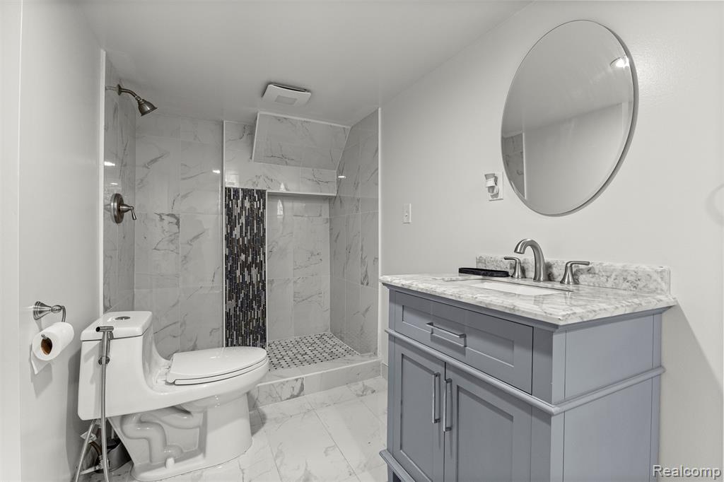 22312 Madison Street Dearborn, MI 48124 - Photo 33 of 47