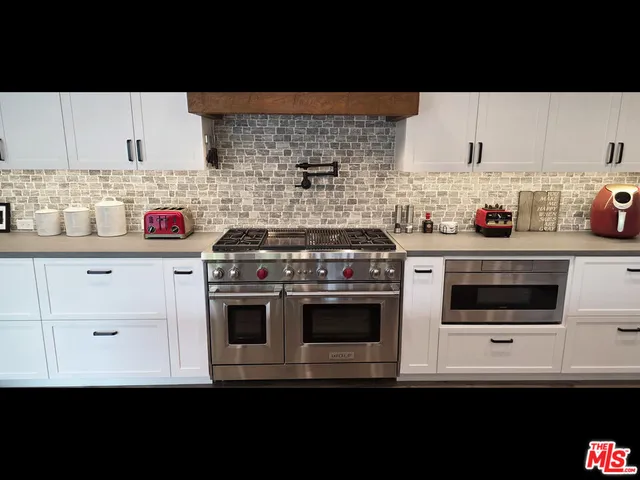 $12,000 | 4744 Haskell Avenue, Encino, CA 91436