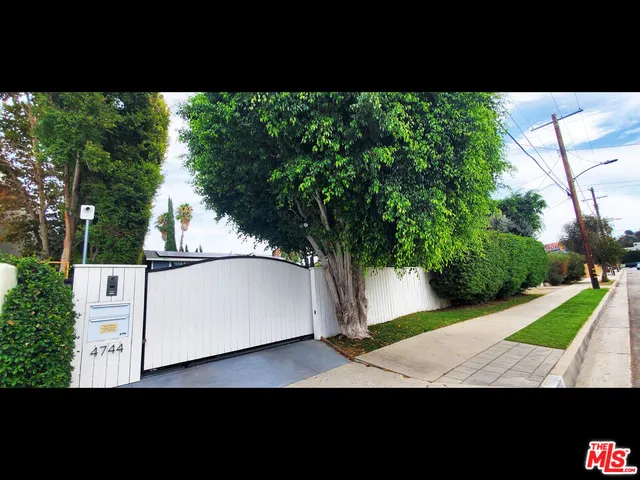 $12,000 | 4744 Haskell Avenue, Encino, CA 91436