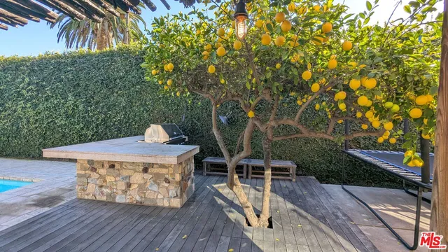 $12,000 | 4744 Haskell Avenue, Encino, CA 91436