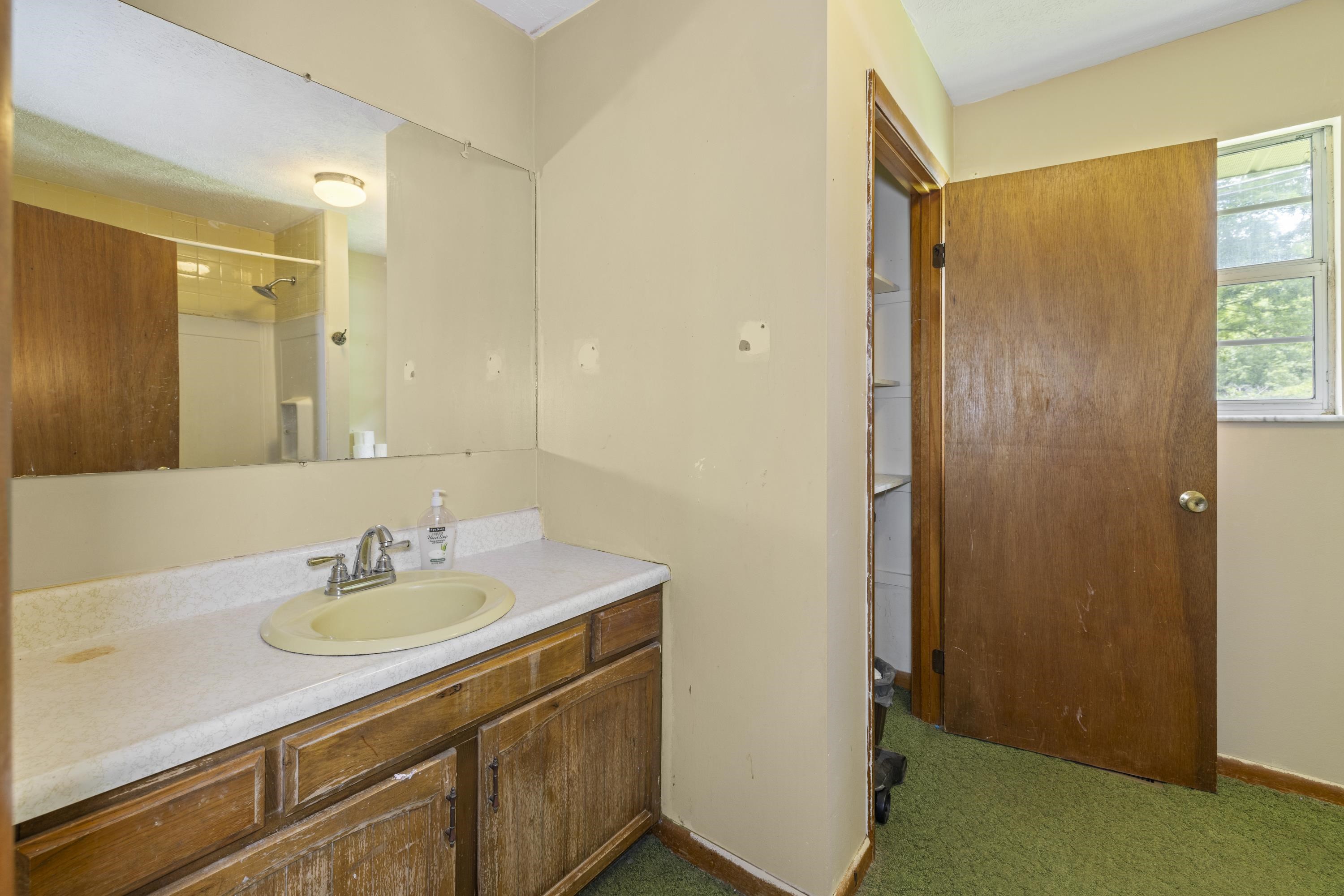403 Short White Oak Road Russell, KY 41169 - Photo 24 of 33 Gallery Image 24