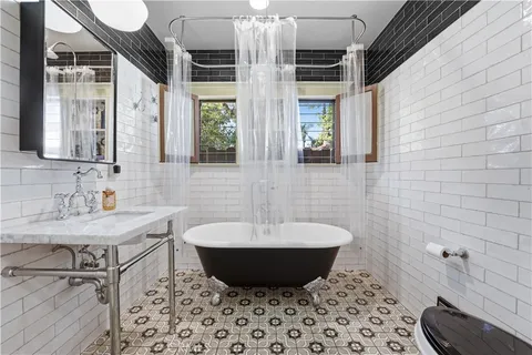 $940,000 | 308 Drake Avenue, Fullerton, CA 92832