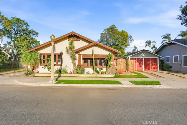 $940,000 | 308 Drake Avenue, Fullerton, CA 92832