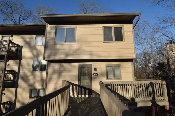 $245,900 | 9600 South Lake Ridge Drive, Unit 158, Bloomington, IN 47401