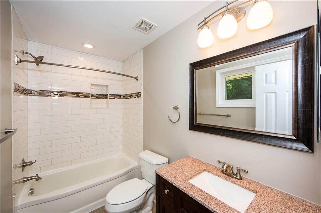 737 Lochridge Road Charlotte, NC 28209 - Photo 15 of 24