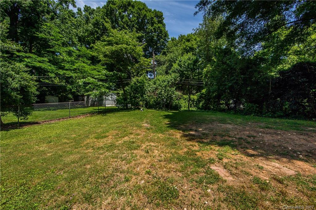 737 Lochridge Road Charlotte, NC 28209 - Photo 23 of 24