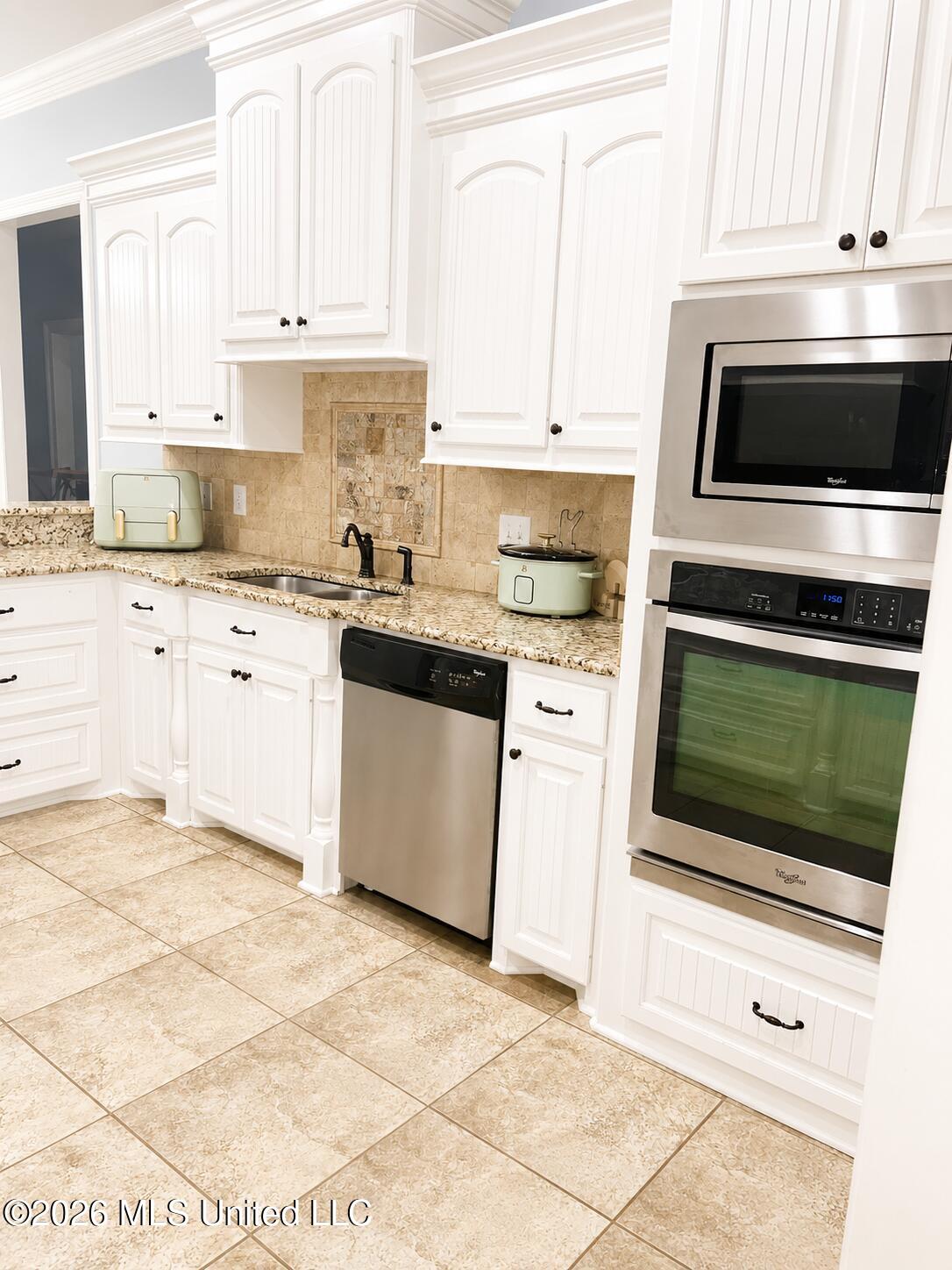114 Germany Drive Canton, MS 39046 - Photo 1 of 13 FC2CA514-CEB1-45CC-A187-BDA18EA03CDD