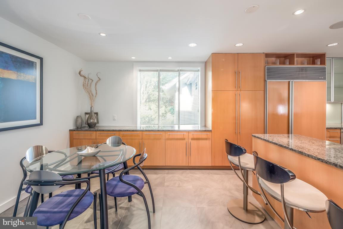 6575 Braddock Road Alexandria, VA 22312 - Photo 13 of 48