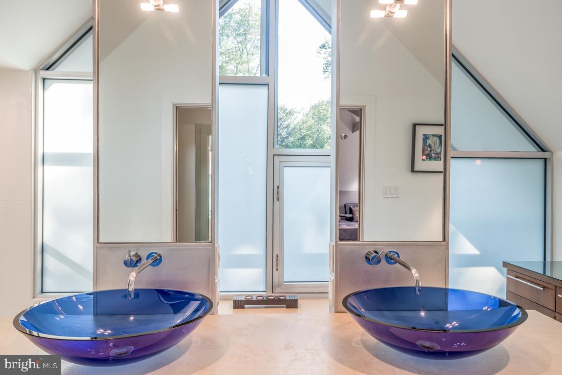 6575 Braddock Road Alexandria, VA 22312 - Photo 30 of 48