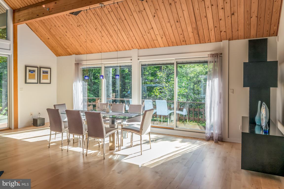 6575 Braddock Road Alexandria, VA 22312 - Photo 10 of 48