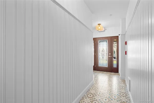$3,250 | 584 Main Street, Unit 1, Islip, NY 11751